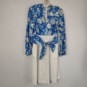 Vintage 70s Womens Blue and White Floral Mini Dress Mod